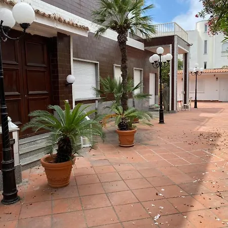 Liliana Luxury Villa *